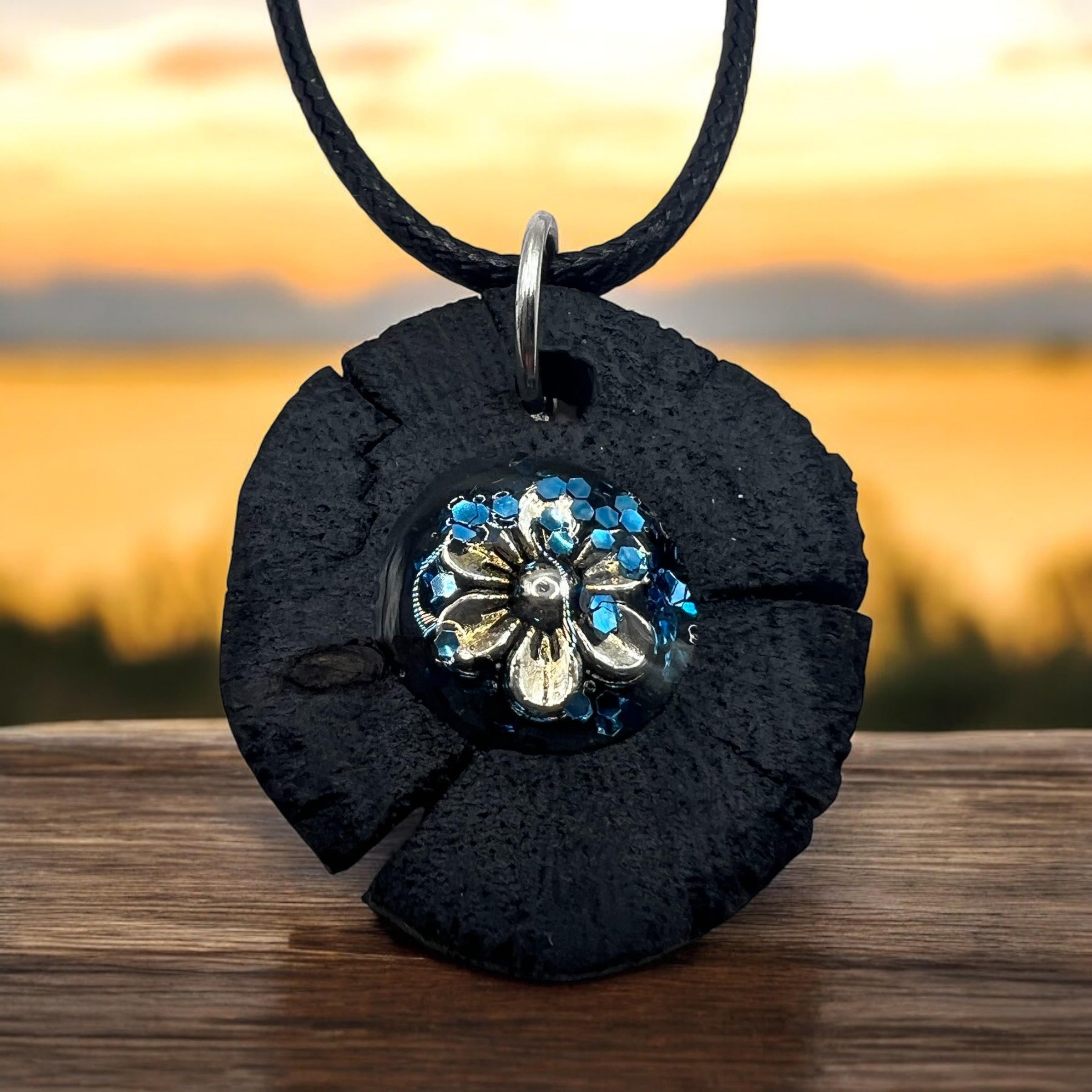 Oval Driftwood Flower Charm Resin Glitter Pendant With 18" Adjustable Necklace