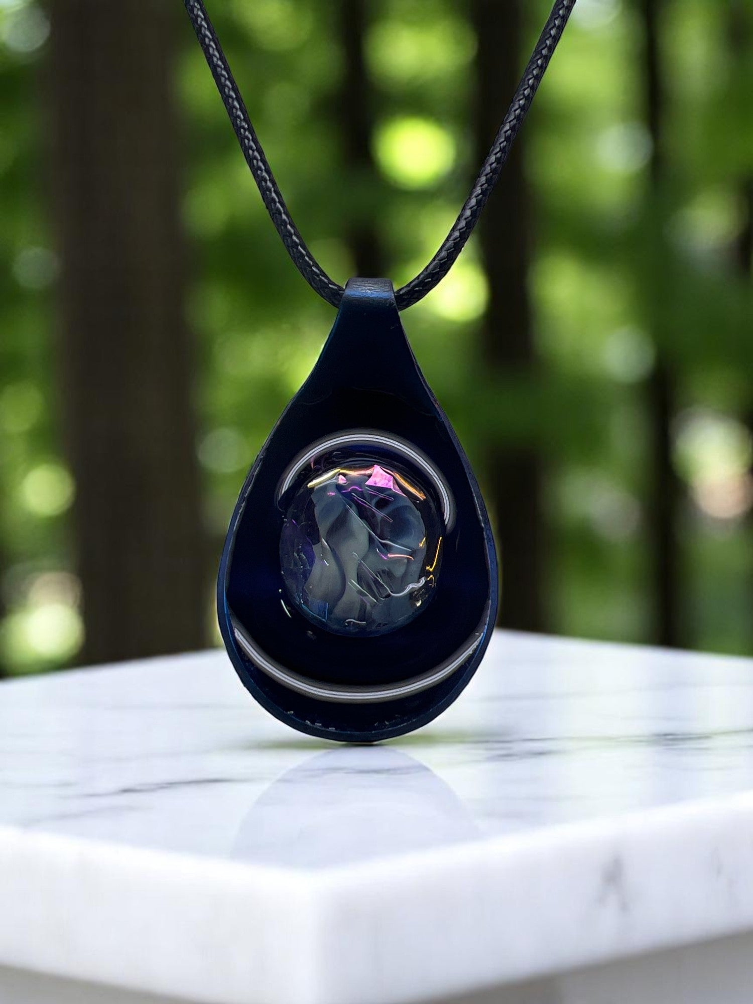 Dark Navy Teardrop-Shaped Pendant With Decorative Stone